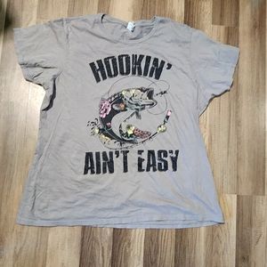 Funny Womens Tee "hooking ain't easy" womens 2xl